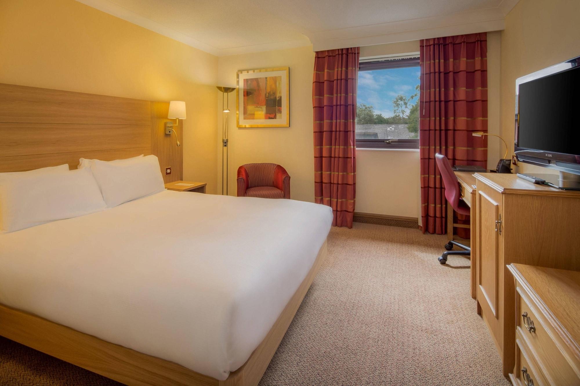 Delta Hotels By Marriott Warwick Exterior foto