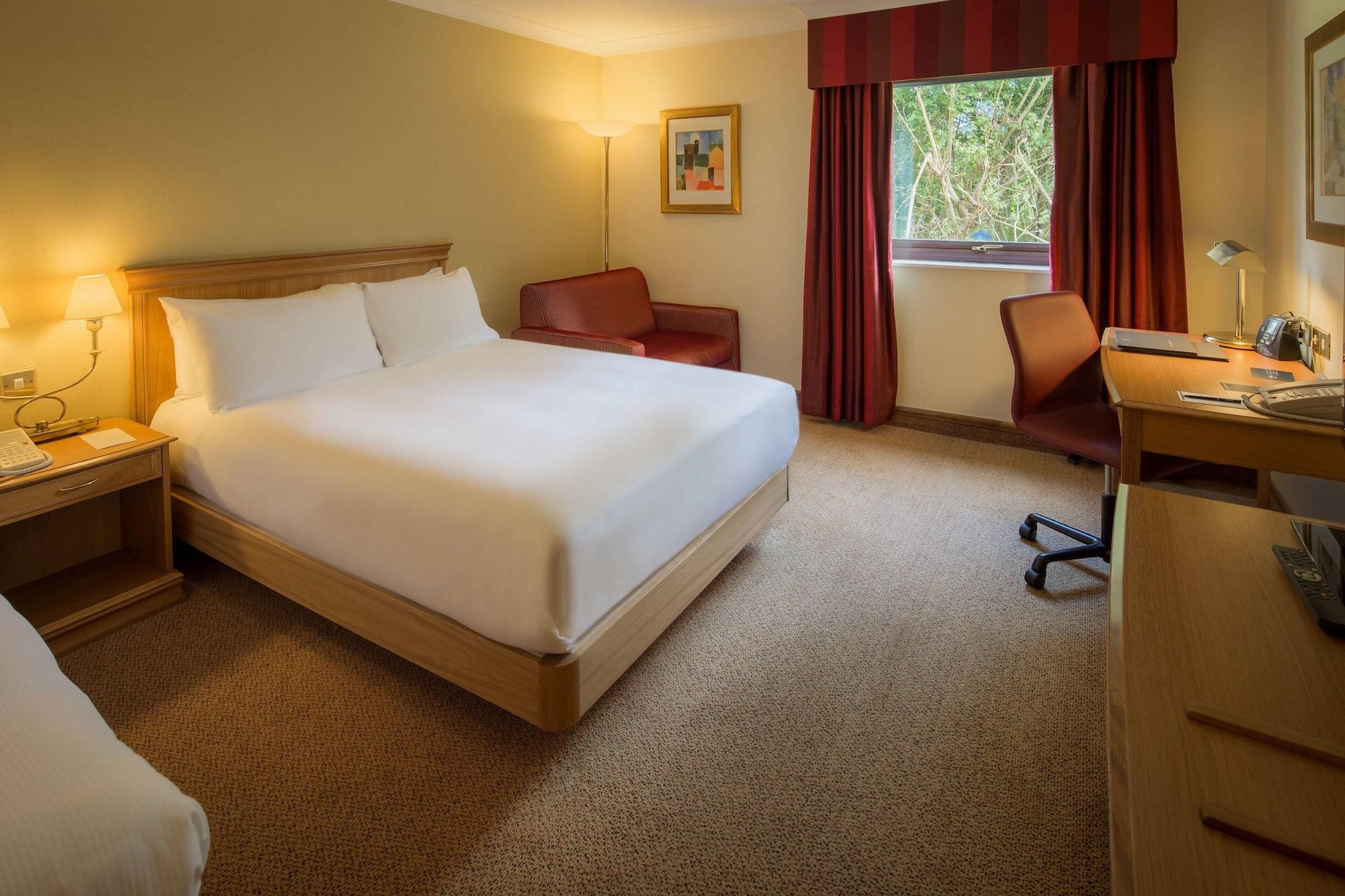 Delta Hotels By Marriott Warwick Exterior foto